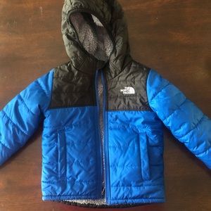 North face reversible coat 4T